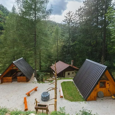 Nature Escape Woodhouse * Zirovnica
